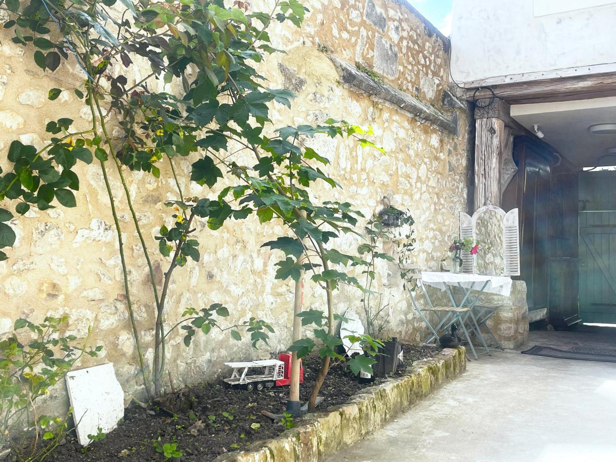 Place Sainte Marguerite Provins Esterno foto
